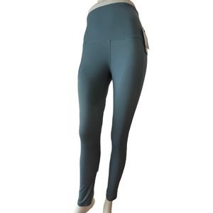 LegEnd 7/8 pocket leggings size Small
